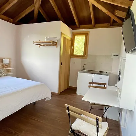 Turisticos Bizkar Bare *