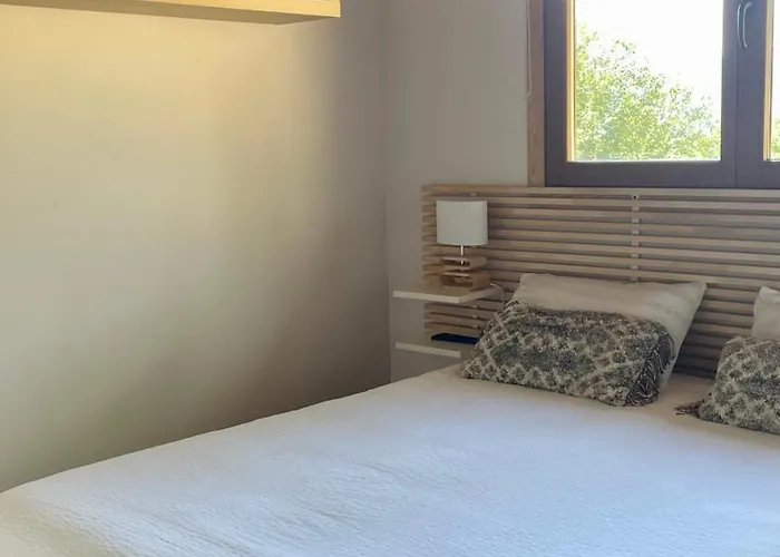 Turisticos Bizkar Bare *