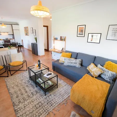 Turisticos Bizkar Bare Apartment *