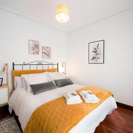Turisticos Bizkar Bare Apartment Sopuerta
