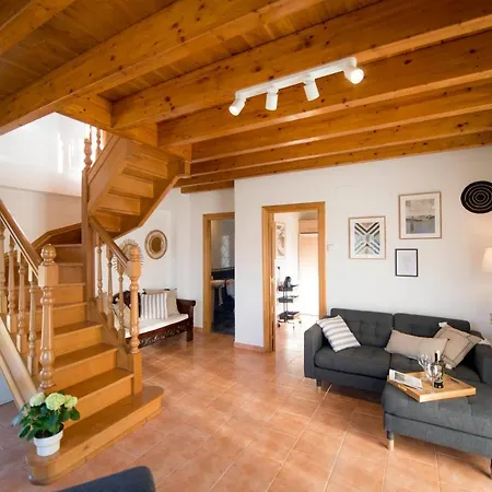 Turisticos Bizkar Bare *